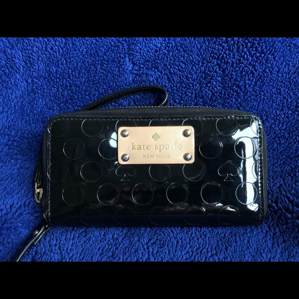 Kate Spade New York Wristlet